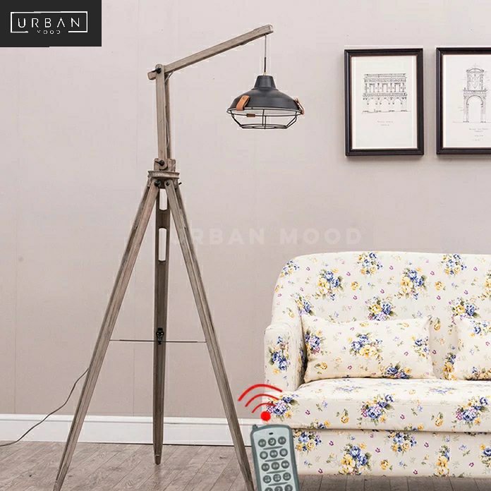 HENLEY Vintage Tripod Floop Lamp