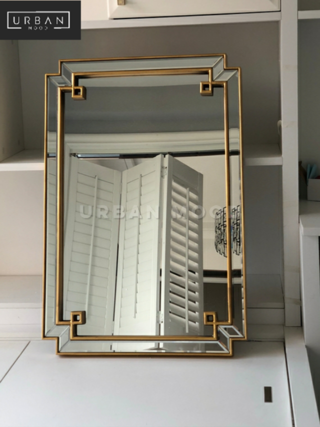 CALYPSO Vintage Accent Wall Mirror