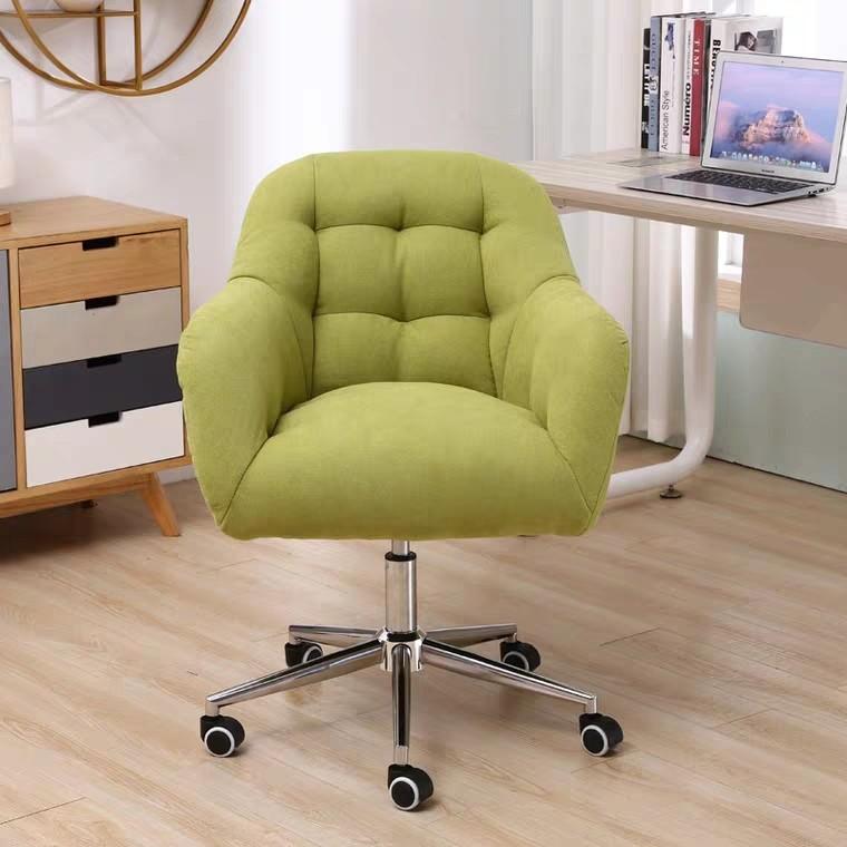 SPADE Modern Swivel Armchair