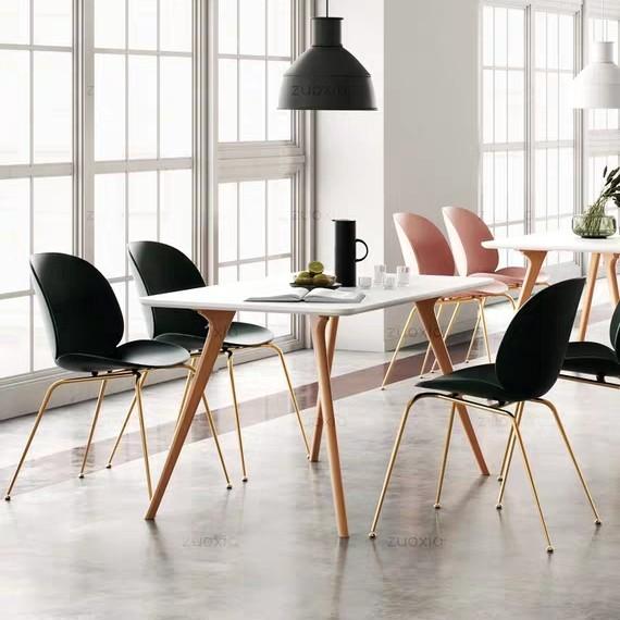 ZEPHYR Scandinavian Dining Table