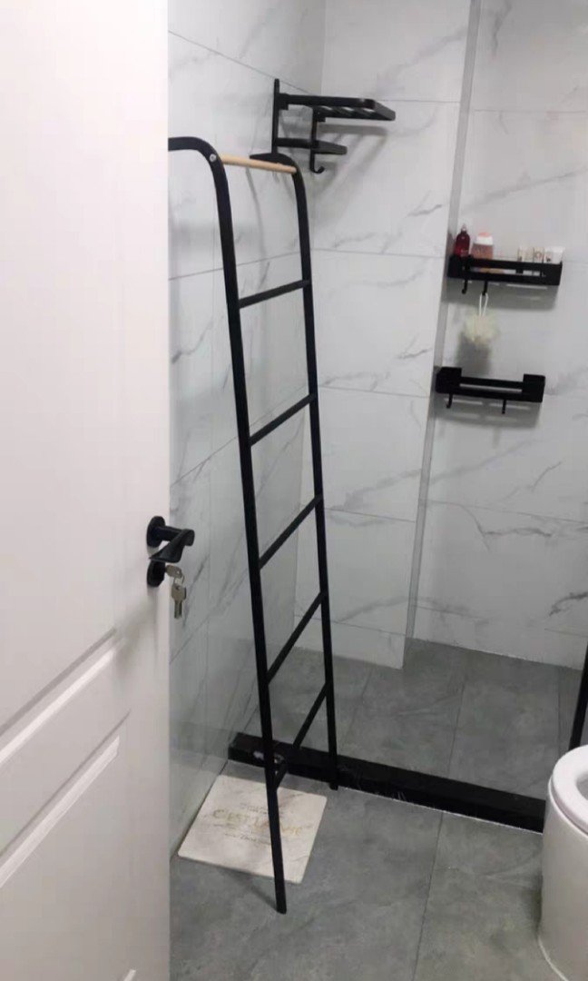 MELVILLE Minimalist Towel Ladder Rack